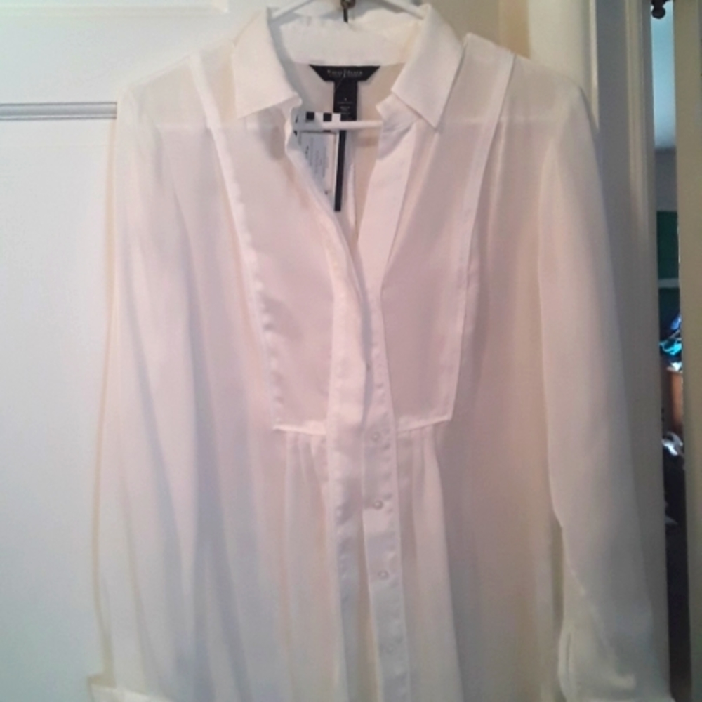 SALE.  NWT Ladies sheer white shirt  WAS 22.00